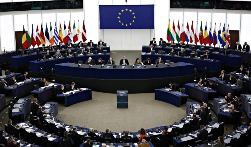 BE rinovon Covid Pass pavarësisht se 99% e reagimeve janë negative nga publiku